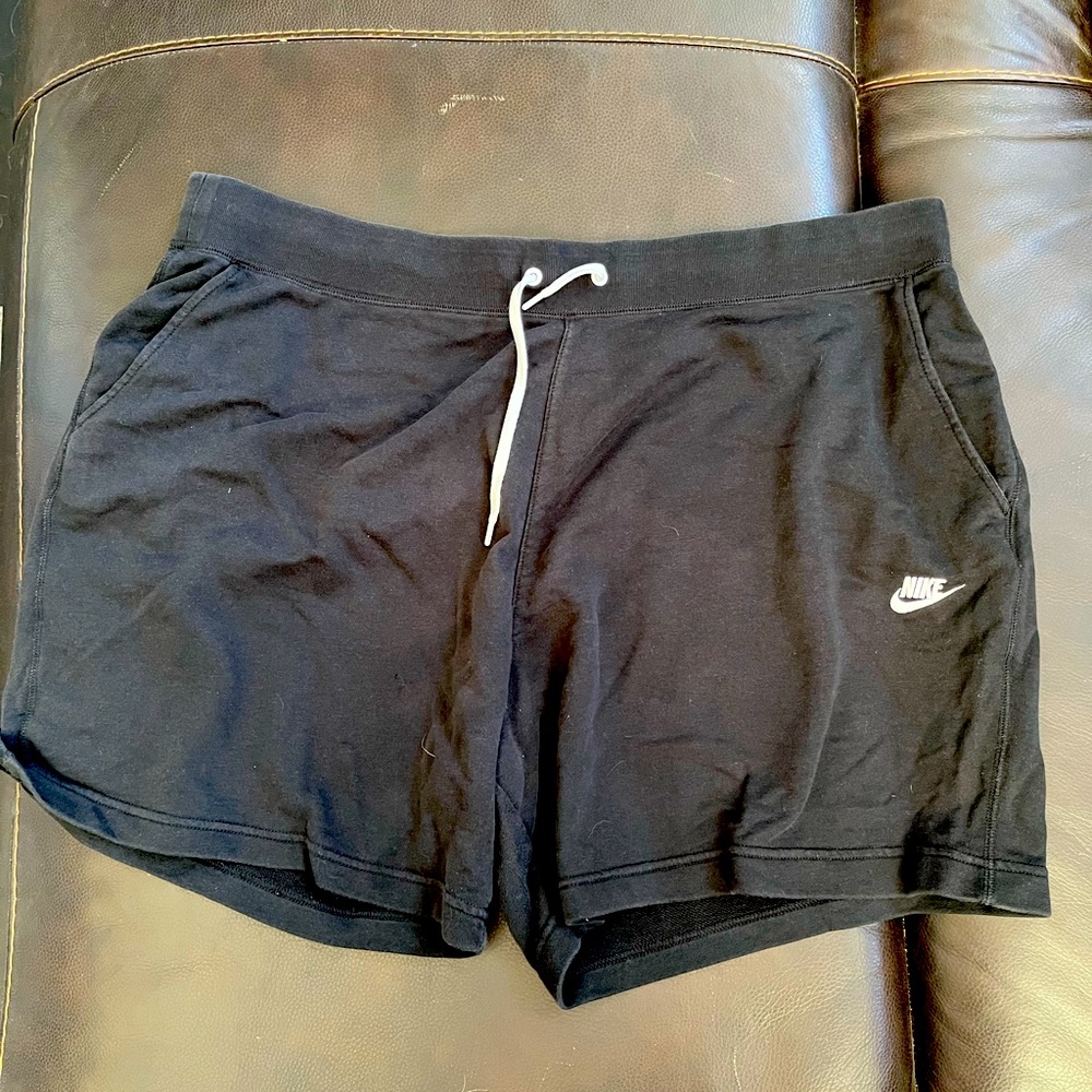 Nike Black Shorts 3x